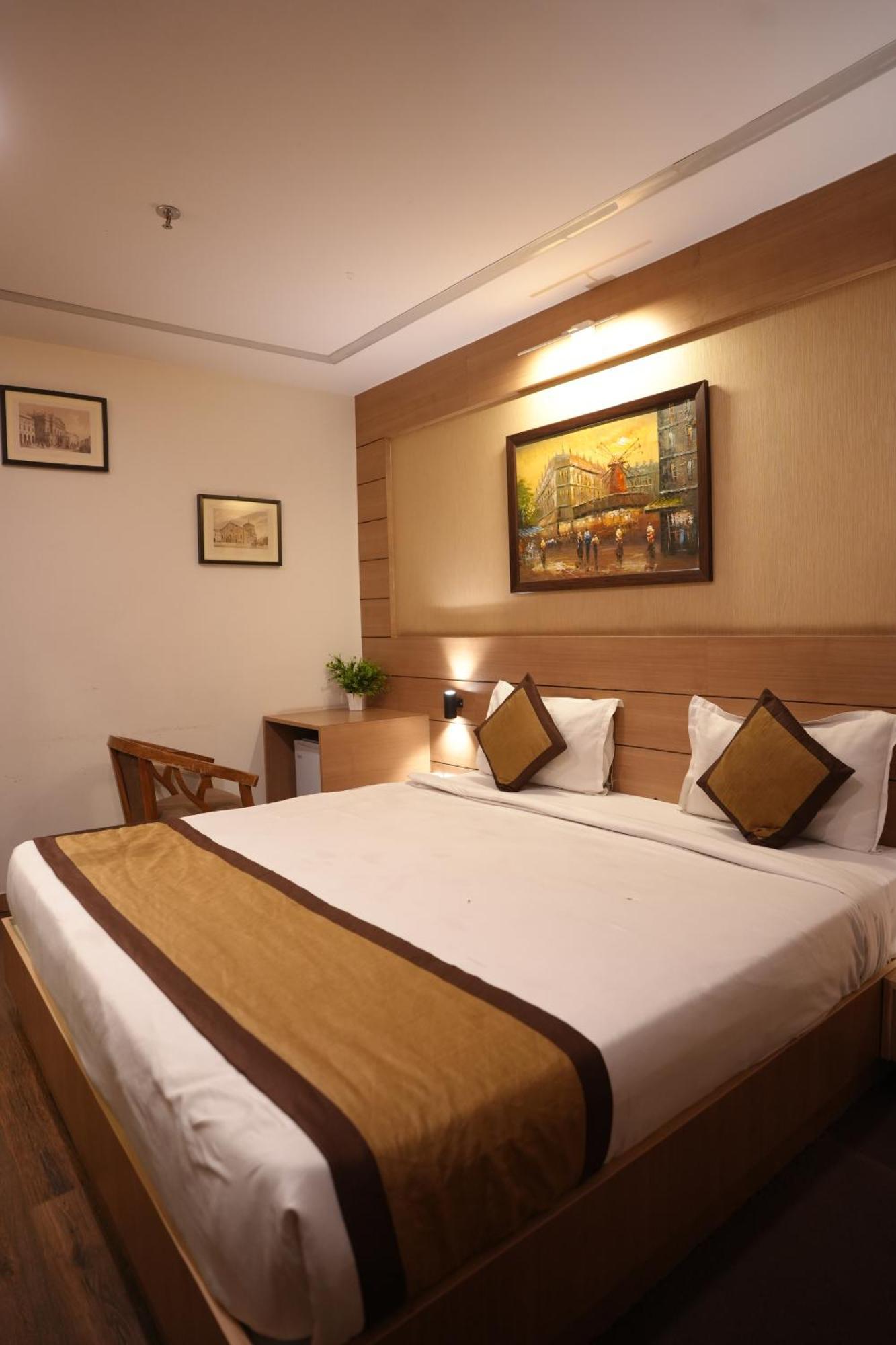 Hotel Silkhouse Premier Danapur Экстерьер фото