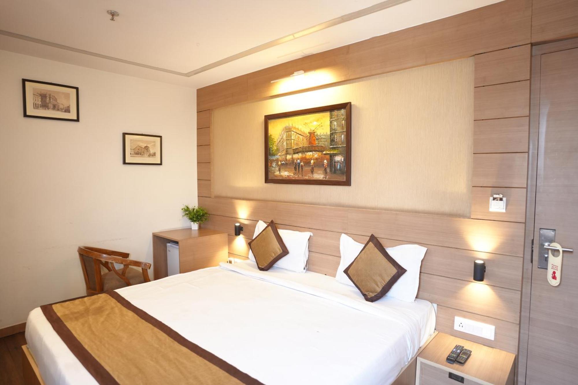 Hotel Silkhouse Premier Danapur Экстерьер фото
